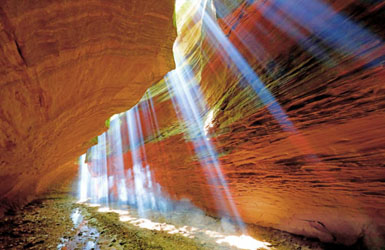 陕北丹霞，美如仙境的中国红谷